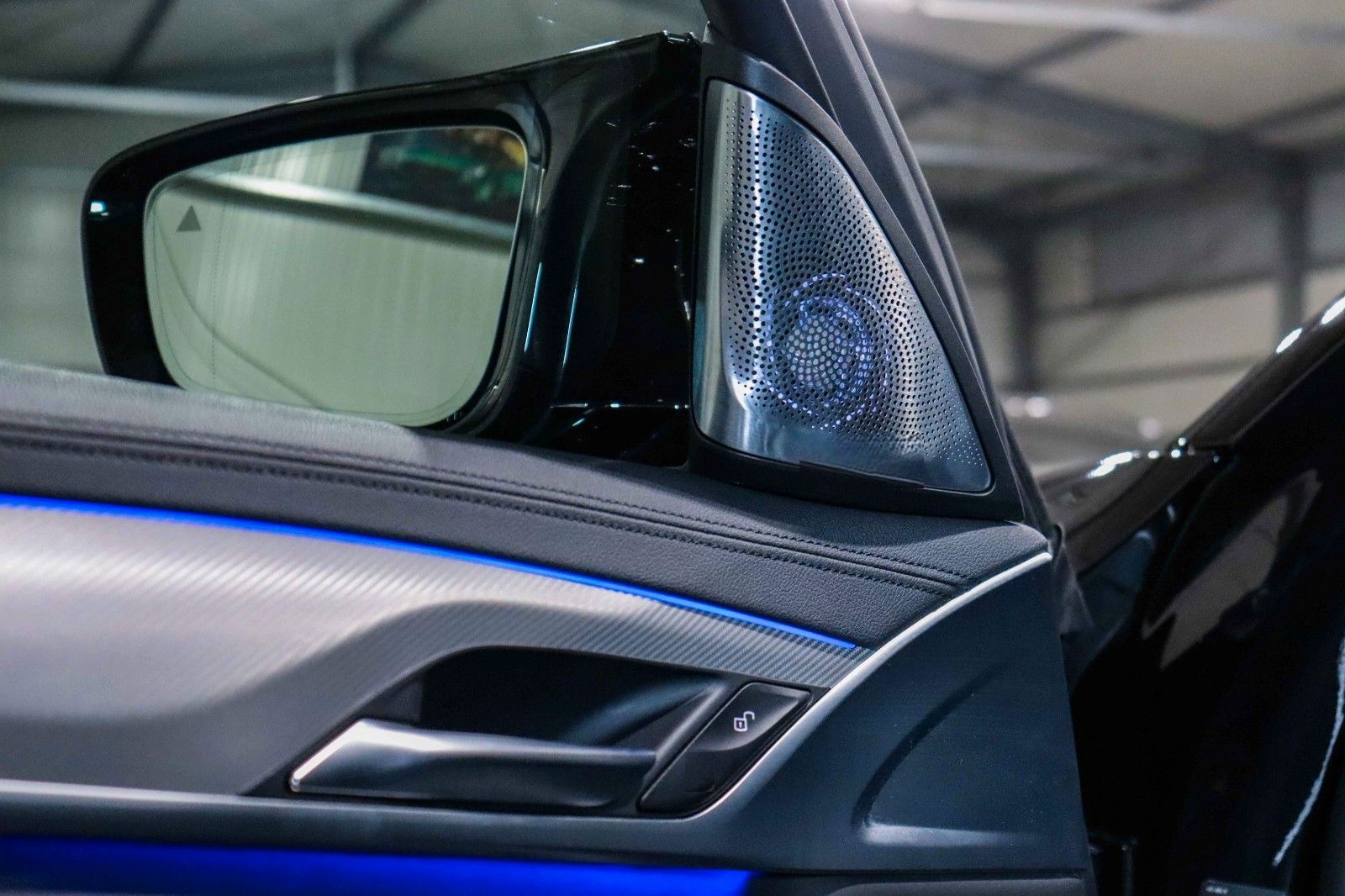 BMW M5 MSITZE*CARBON*B&W*360°*LASER*AHK*MSPORTAGA foto 15