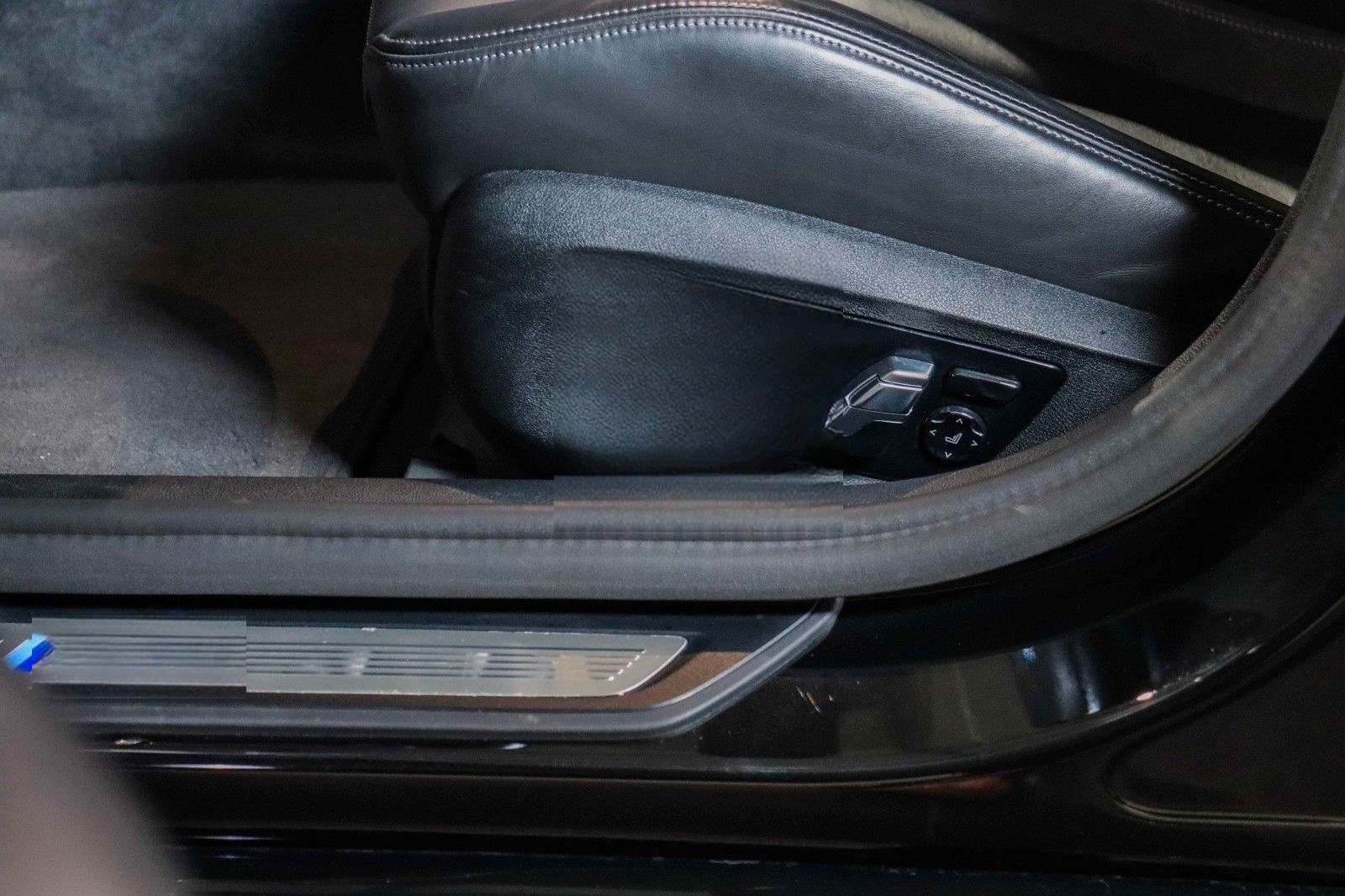 BMW M5 MSITZE*CARBON*B&W*360°*LASER*AHK*MSPORTAGA foto 19