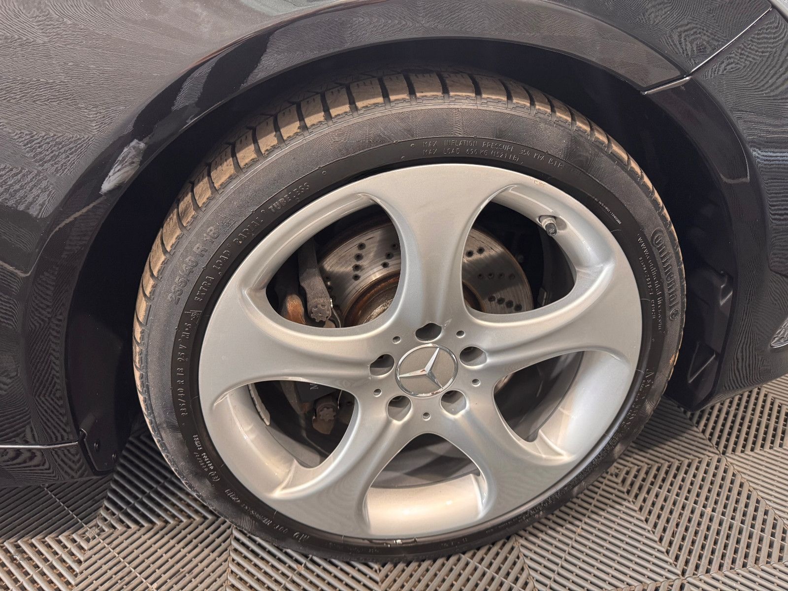 Mercedes-Benz E 220 Coupe*SPORT*LED-MEMORY-SHZ-PANO-NAVI-18" foto 7