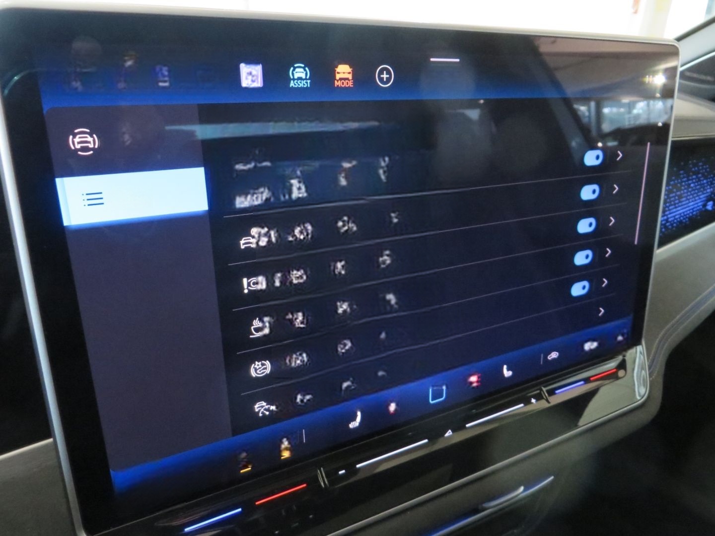 Volkswagen Passat Variant R-Line 2.0TDI 7-DSG AHK HUD 360Ka foto 14