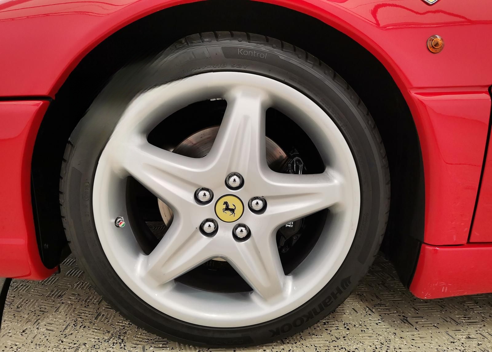 Ferrari F 355 GTS F1 foto 9