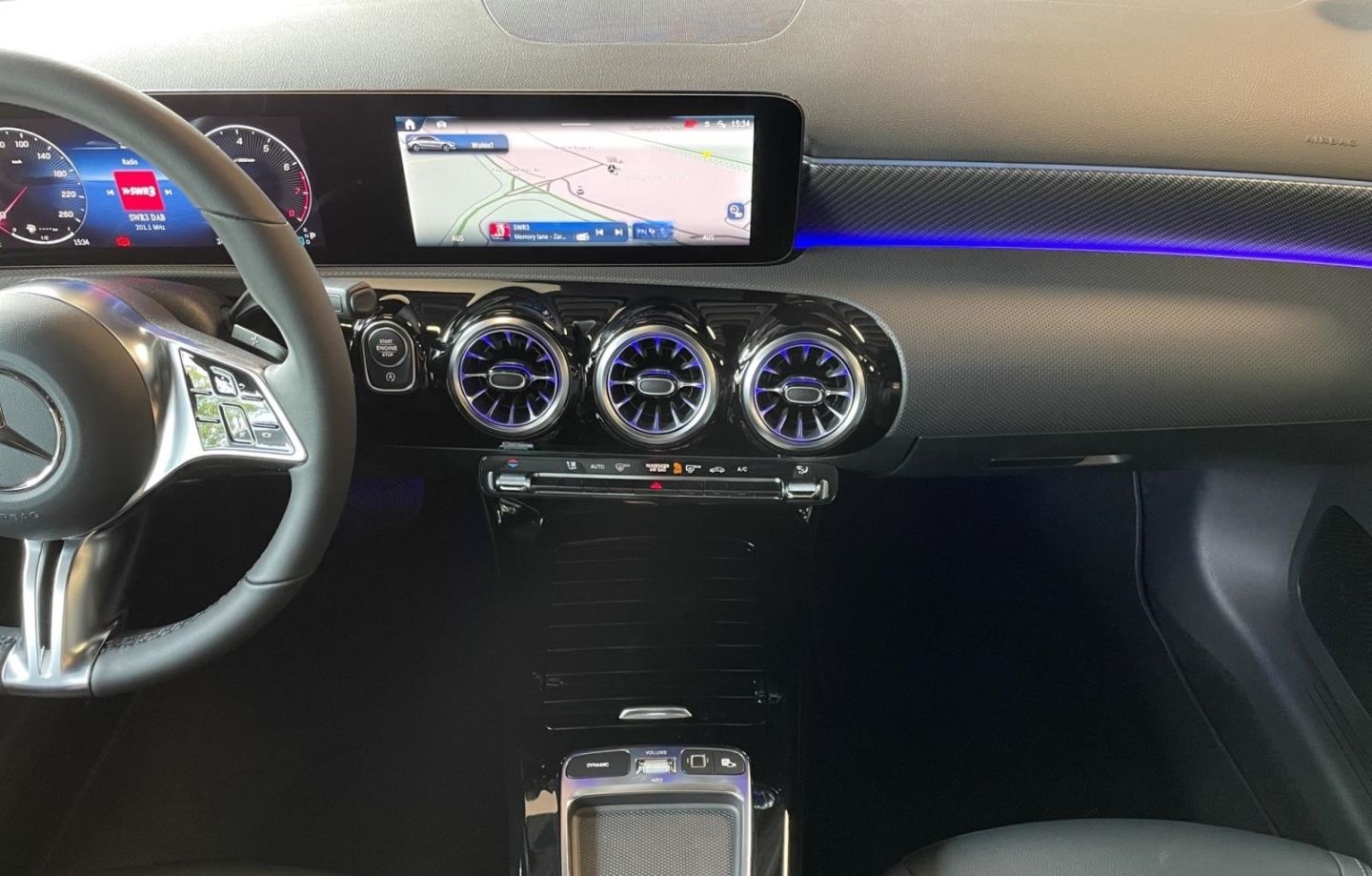 Mercedes-Benz A 180 PROGRESSIVE ADVANCED LED PANO RFK WINTER A foto 9