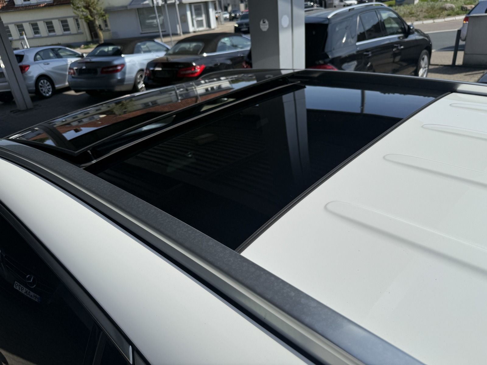 Mercedes-Benz GLC 250 AMG Optik  Panorama Kamera Leder LED foto 6