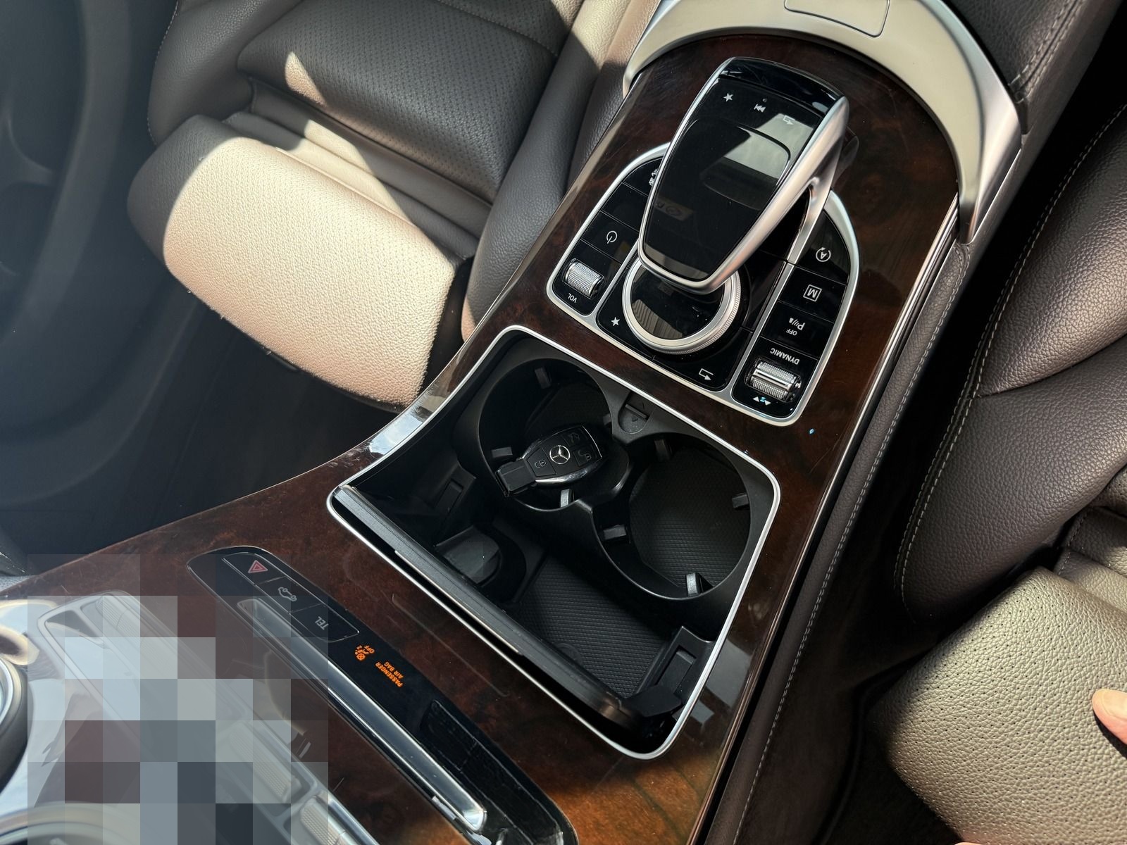 Mercedes-Benz GLC 250 AMG Optik  Panorama Kamera Leder LED foto 10