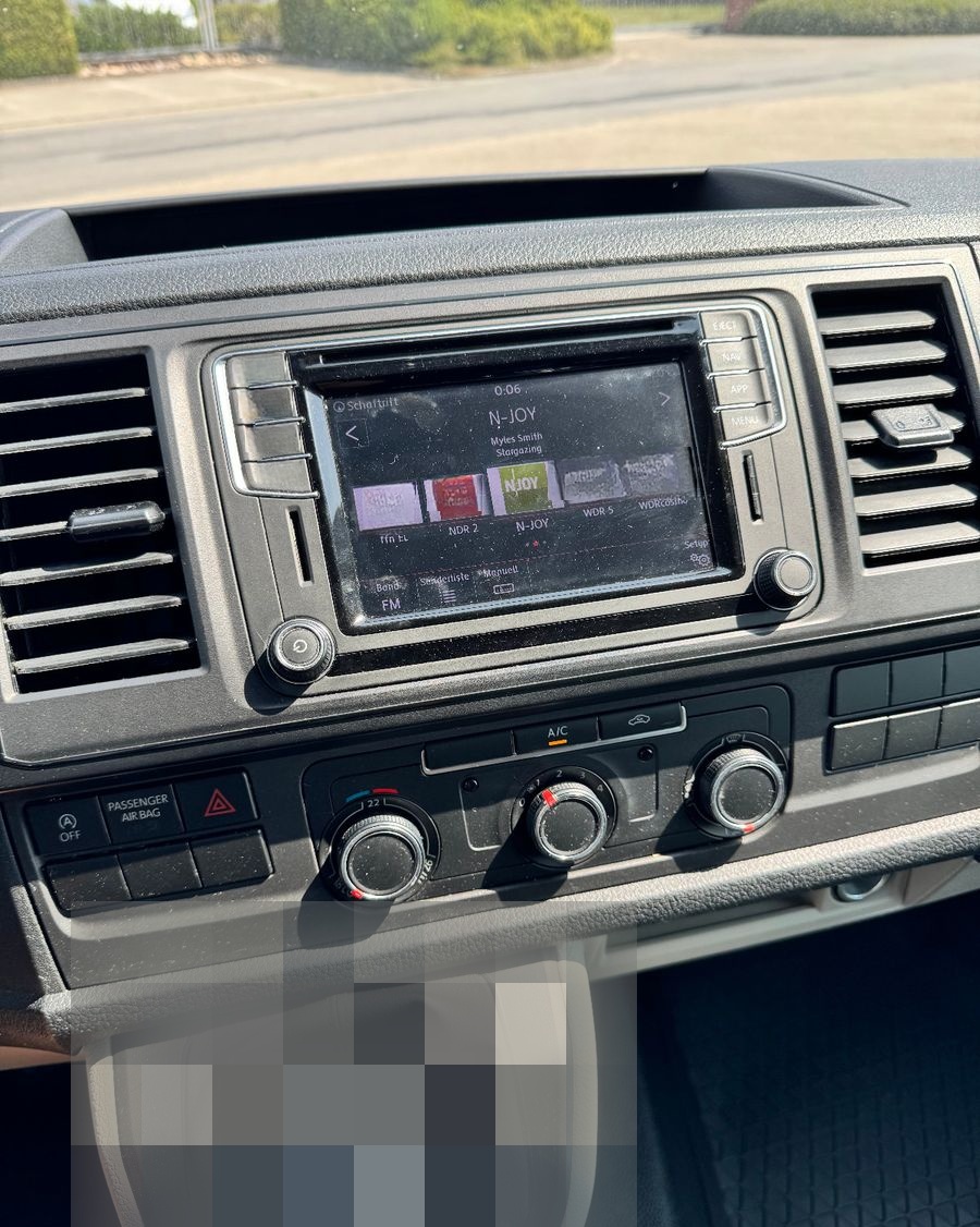 Volkswagen T6 Transporter  Kasten lang / SUPER ZUSTAND!! foto 11