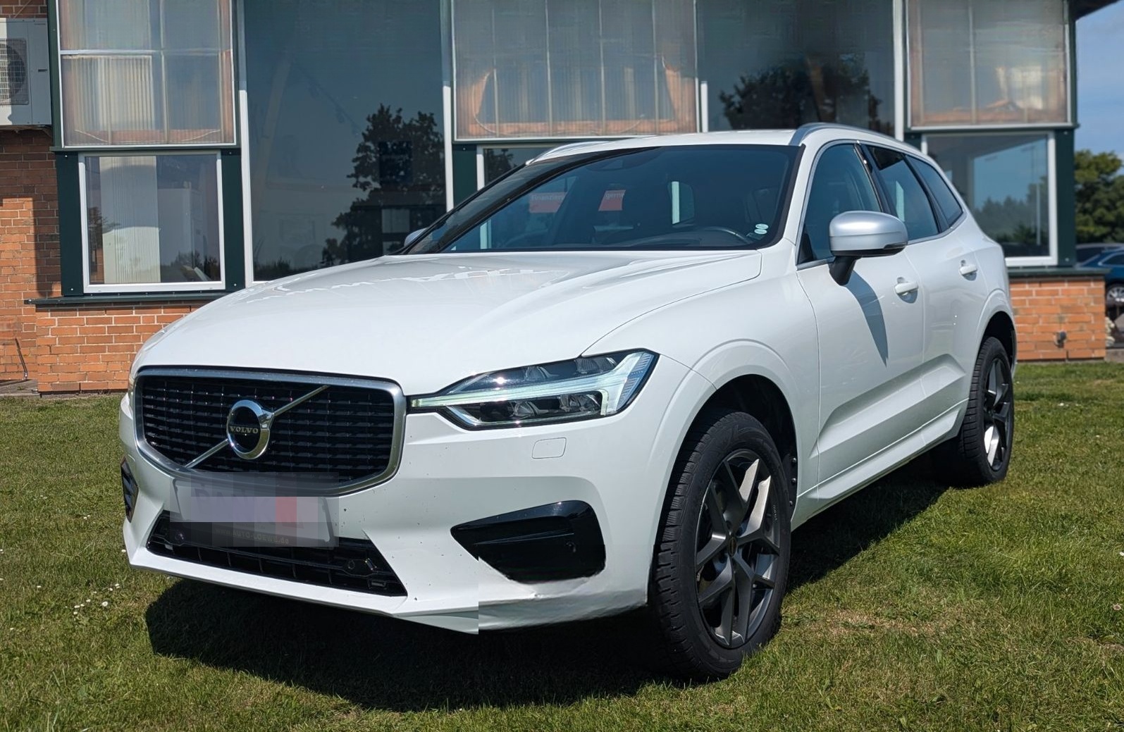 Volvo XC60 AWD R-DESIGN LEDER MEMORY SPUR TOT HUD ACC