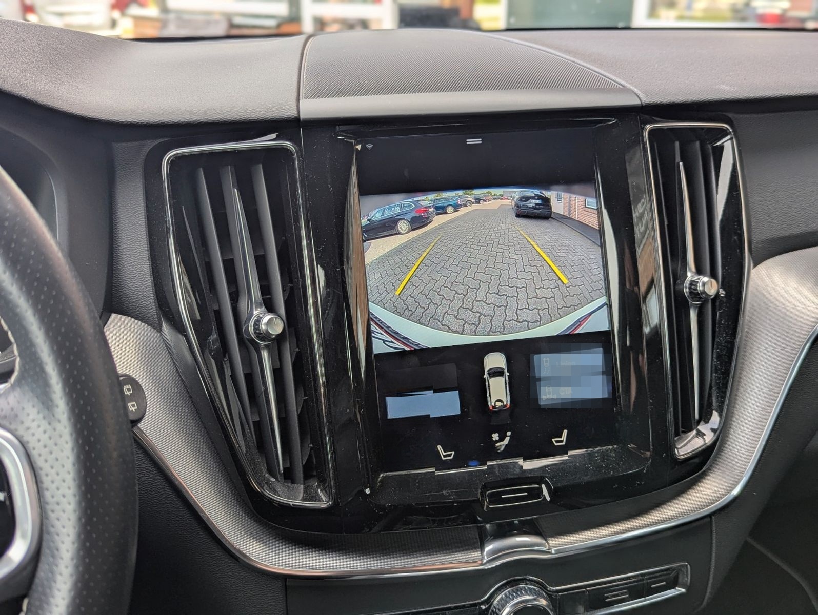 Volvo XC60 AWD R-DESIGN LEDER MEMORY SPUR TOT HUD ACC foto 13