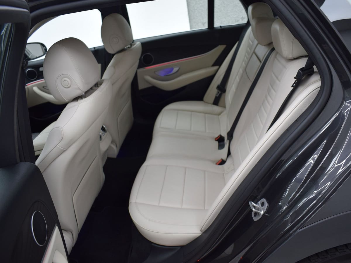 Mercedes-Benz E 400 d All-Terrain Wide AugR Air LED Rcam 2xMem foto 6