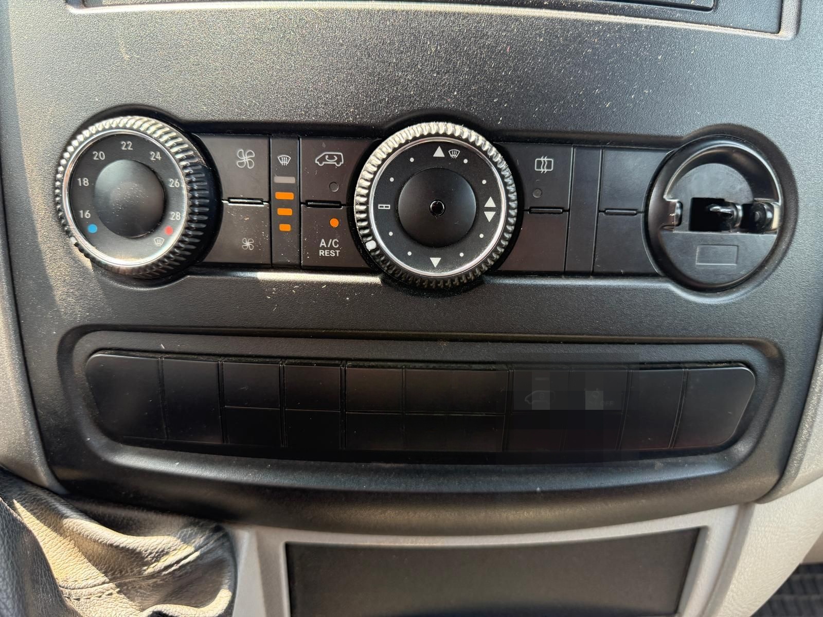 Volkswagen CRAFTER ACHLEITNER MANTRA 4X4 SPERREN UNTERSETZU foto 23