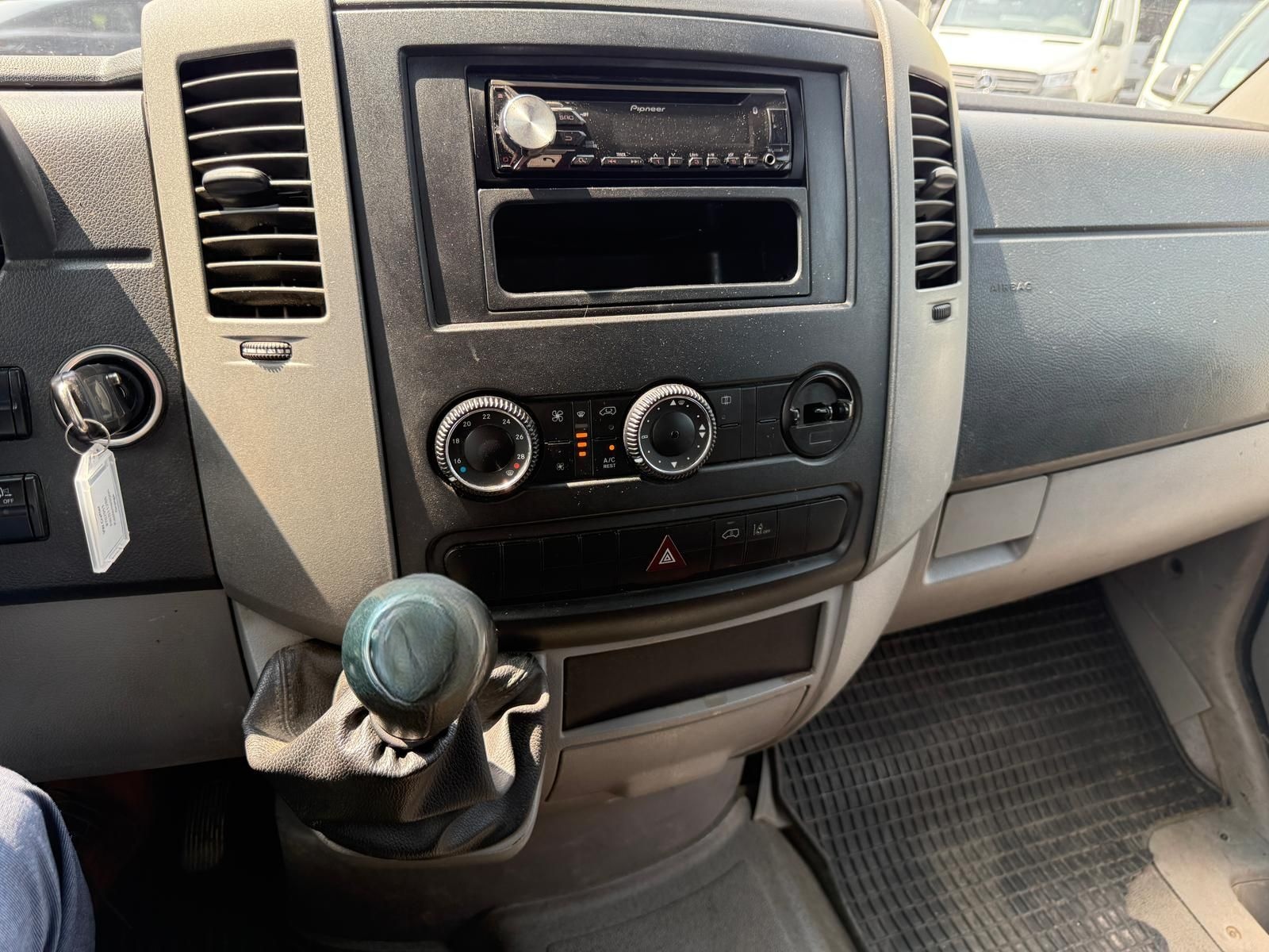 Volkswagen CRAFTER ACHLEITNER MANTRA 4X4 SPERREN UNTERSETZU foto 24