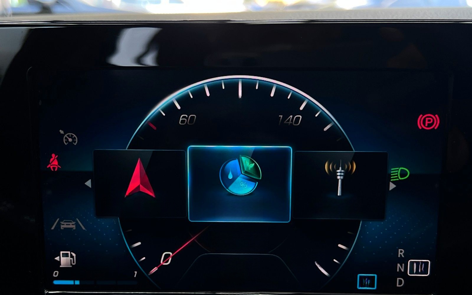 Mercedes-Benz A 180 7G AMG NIGHT LED NAV+CARPLY DAB R-KAM AMBT foto 20