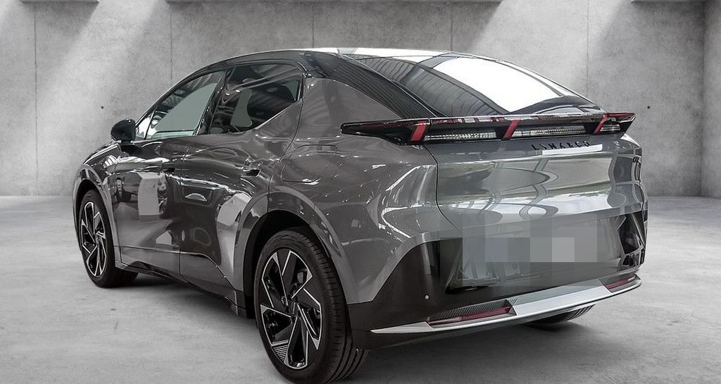 Lynk&Co 02 200 kW More KAMERA NAVI W-LAN ACC LED PANO foto 3