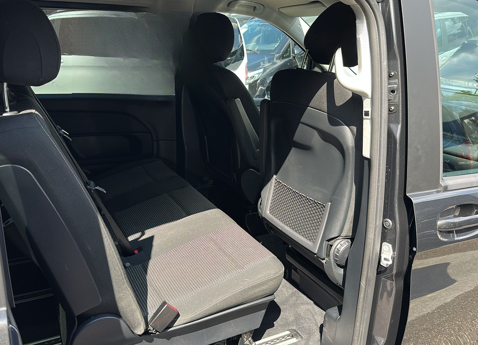 Mercedes-Benz V 250 d lang Style 4M AMG Line Dist el.Tür  foto 23