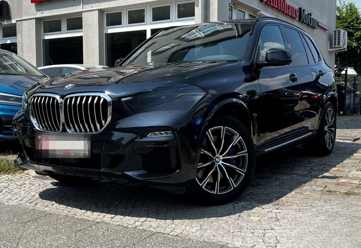 BMW X5 xDrive 30 d M Sport LED PANO KAMERA HUD AMBIE foto 2