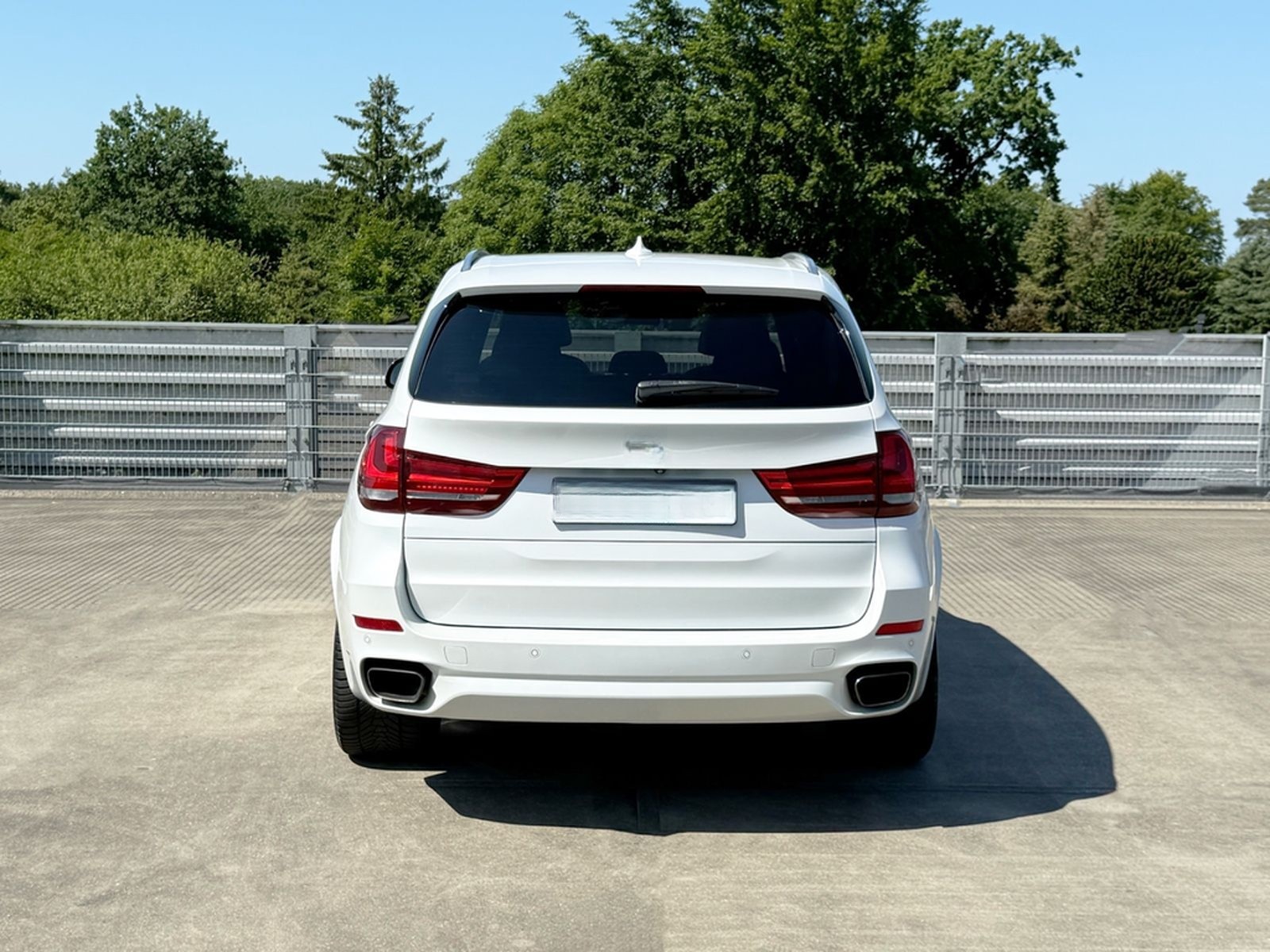 BMW X5 xDrive 50i SPORT-PAKET M TECHNIK 29.202 € NET foto 11