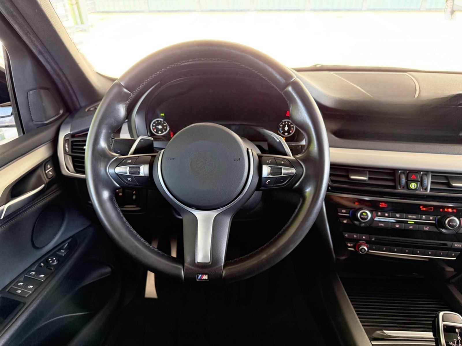 BMW X5 xDrive 50i SPORT-PAKET M TECHNIK 29.202 € NET foto 20