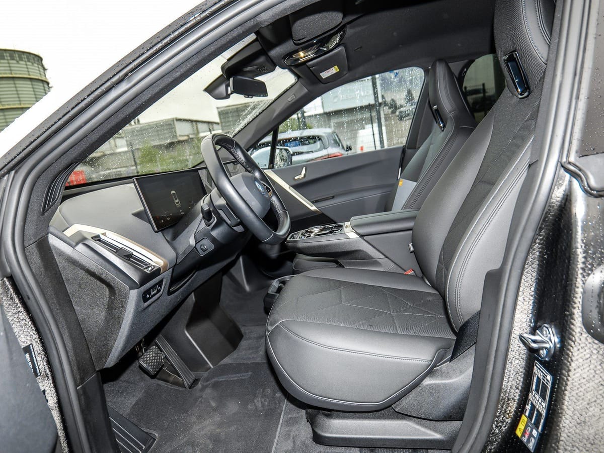BMW iX xDrive40 M Sport DA Prof PA AHK HUD HK Laser foto 5