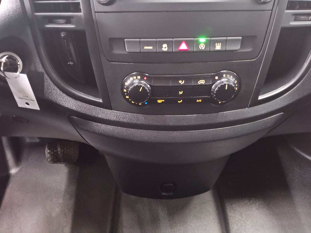 Mercedes-Benz Vito CDI Tourer Pro extralang 8-Sitze Navi RfK foto 6
