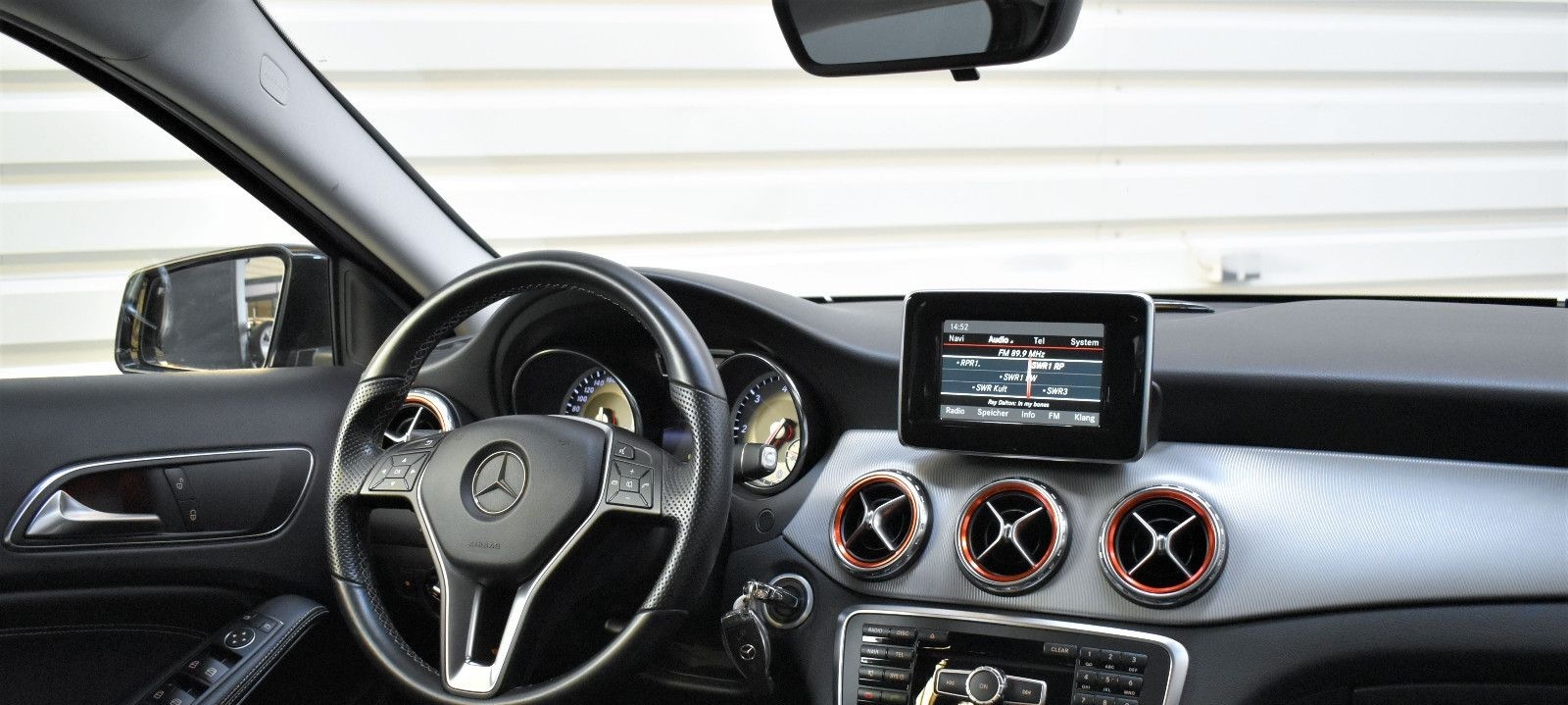 Mercedes-Benz GLA 220 CDI Urban+Bi-Xenon+Automatik+Navi+Kosmos foto 11