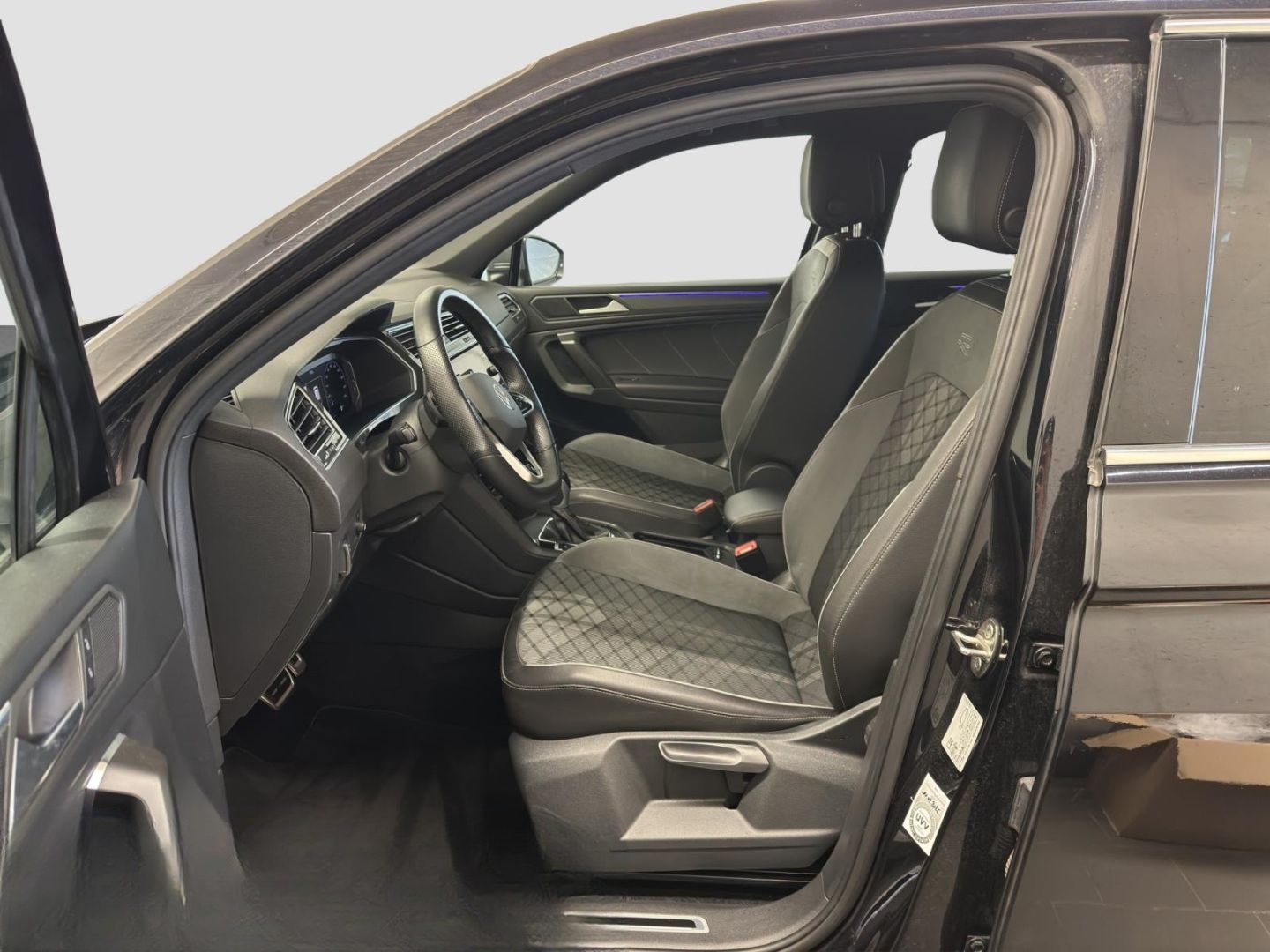 Volkswagen Tiguan Allspace 2.0 TSI DSG 4Mo R-Line AHK REAR  foto 12