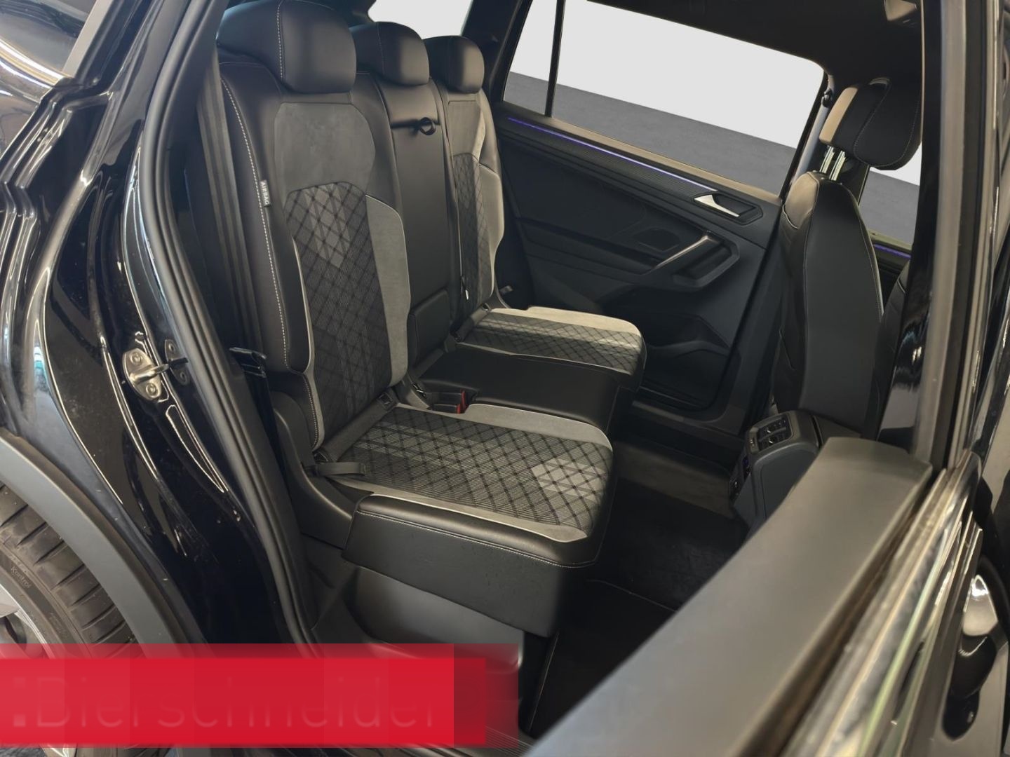 Volkswagen Tiguan Allspace 2.0 TSI DSG 4Mo R-Line AHK REAR  foto 22