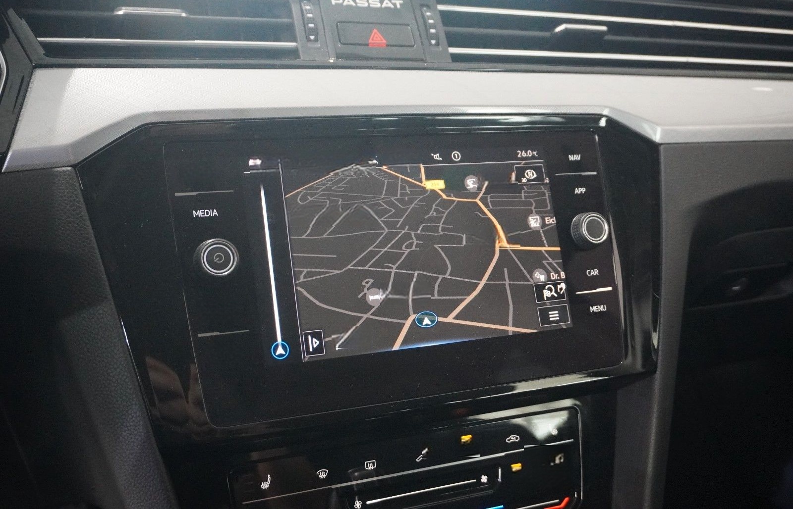 Volkswagen Passat VARI. 2.0D BUSINESS 4M NAVI/KAMERA/SH/AHK foto 20