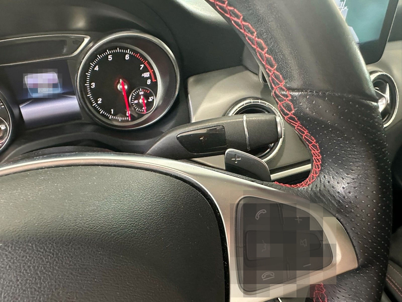 Mercedes-Benz CLA 180 SB AMG-LINE/NAVI/LED/LEDER/PANO/SHZ foto 11