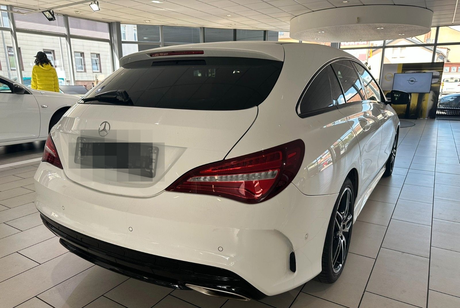 Mercedes-Benz CLA 180 SB AMG-LINE/NAVI/LED/LEDER/PANO/SHZ foto 3