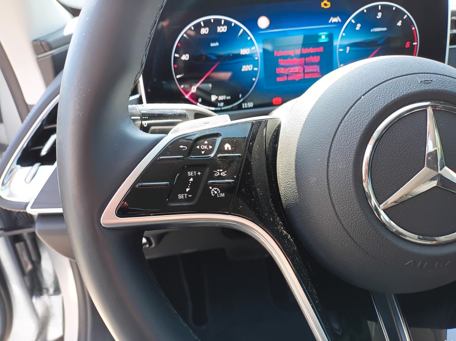 Mercedes-Benz E 220 ADVANCED PLUS+360 `KAMERA+DISTRONIC foto 16