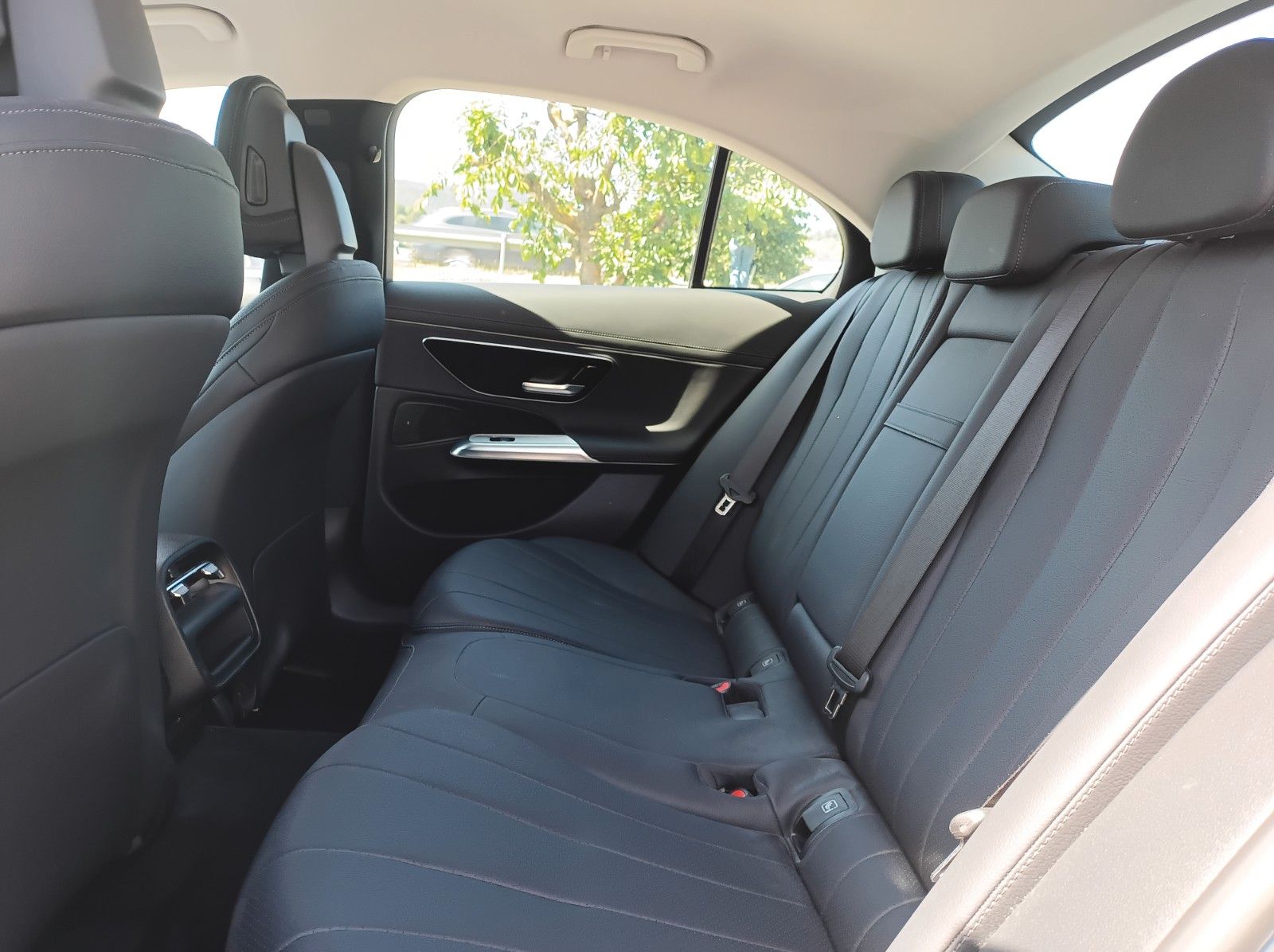 Mercedes-Benz E 220 ADVANCED PLUS+360 `KAMERA+DISTRONIC foto 22