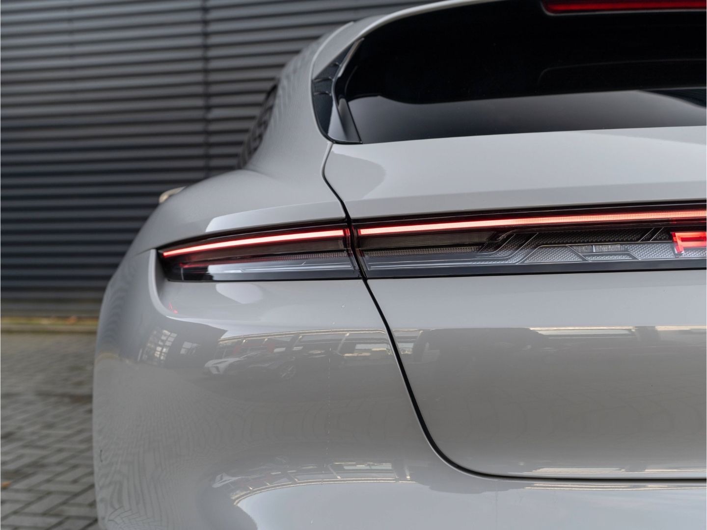 Porsche Taycan Sport Turismo 20'', Panoramadach uvm. foto 9