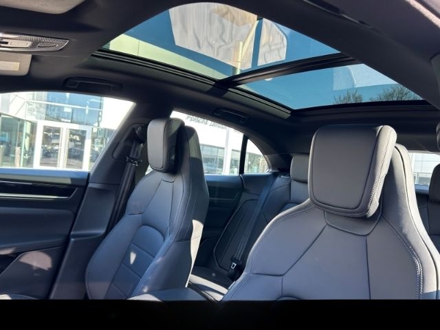 Porsche Macan 4 foto 11