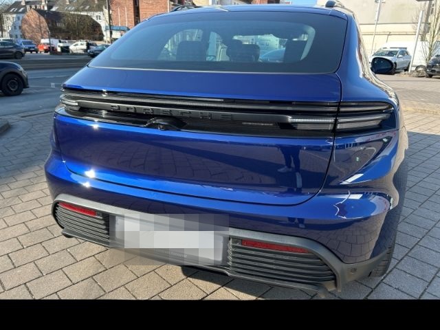 Porsche Macan 4 foto 16