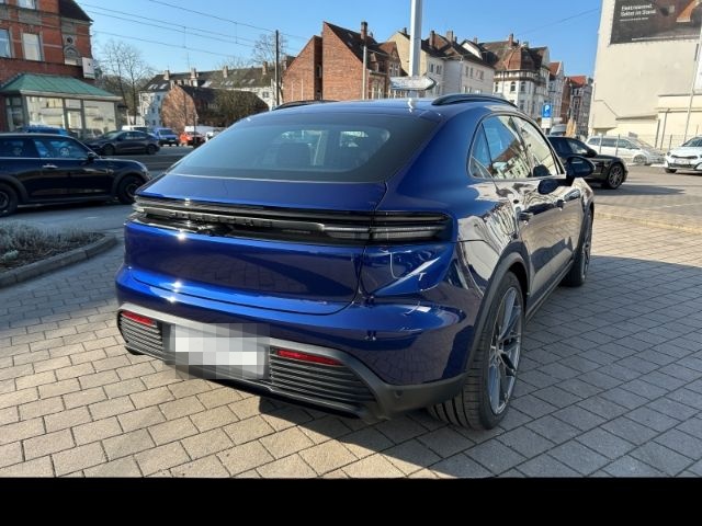 Porsche Macan 4 foto 18