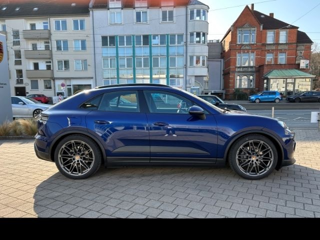 Porsche Macan 4 foto 19