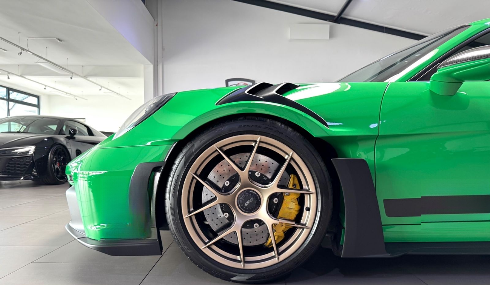 Porsche 911-992 GT3 RS WEISSACH KERAMIK-PCCB LIFT CARBON foto 19