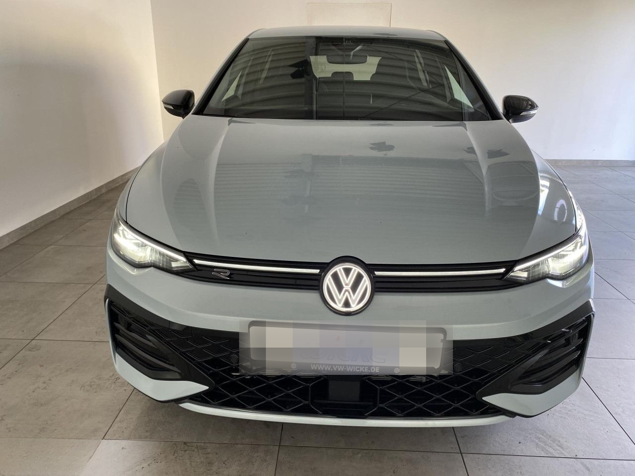 Volkswagen Golf VIII 1.5 eTSI DSG R-Line NAVI KLIMA AHK LED foto 6