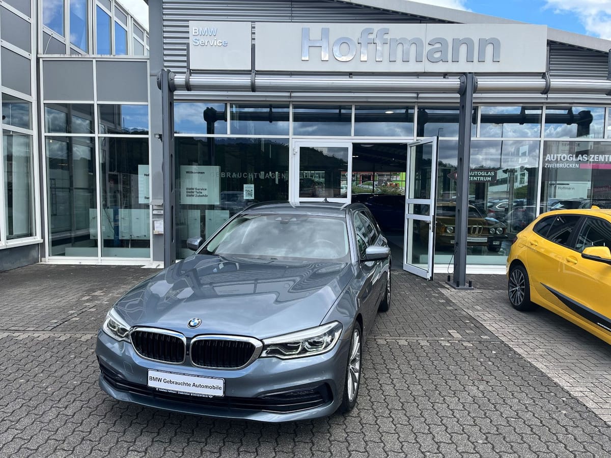 BMW 520dA G31 Touring Sport Line Adapt.LED H K AHK