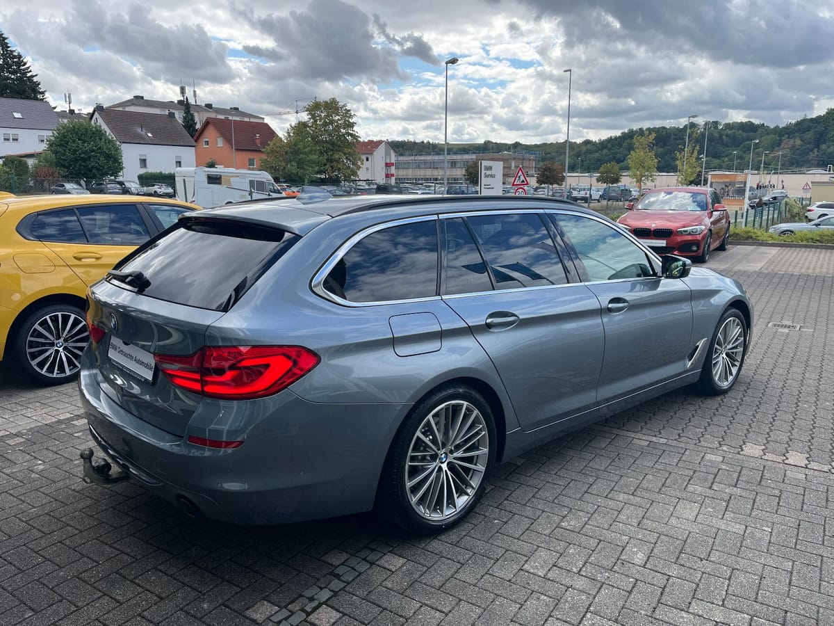BMW 520dA G31 Touring Sport Line Adapt.LED H K AHK foto 5