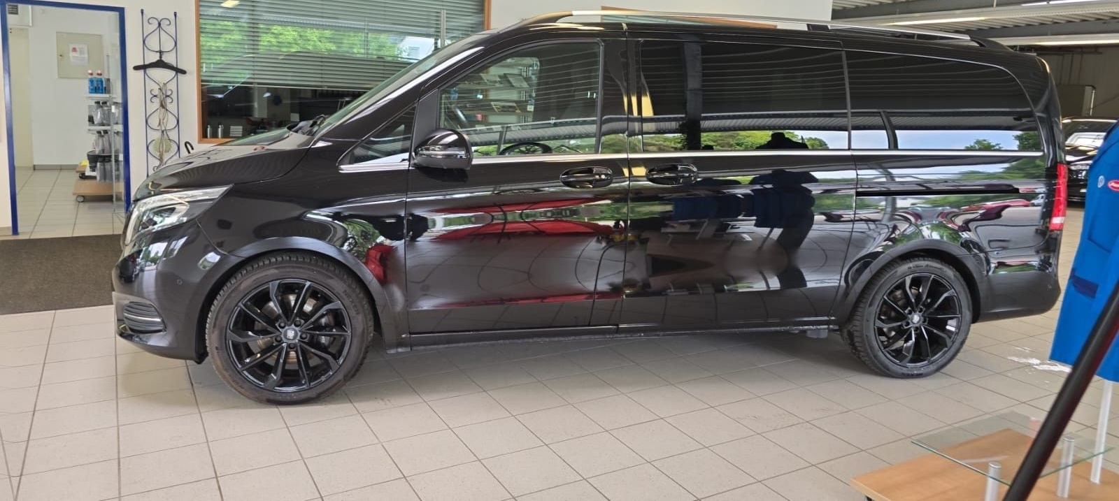 Mercedes-Benz V Klasse 250 CDI Standh 7 S. Leder LED NAV 360°