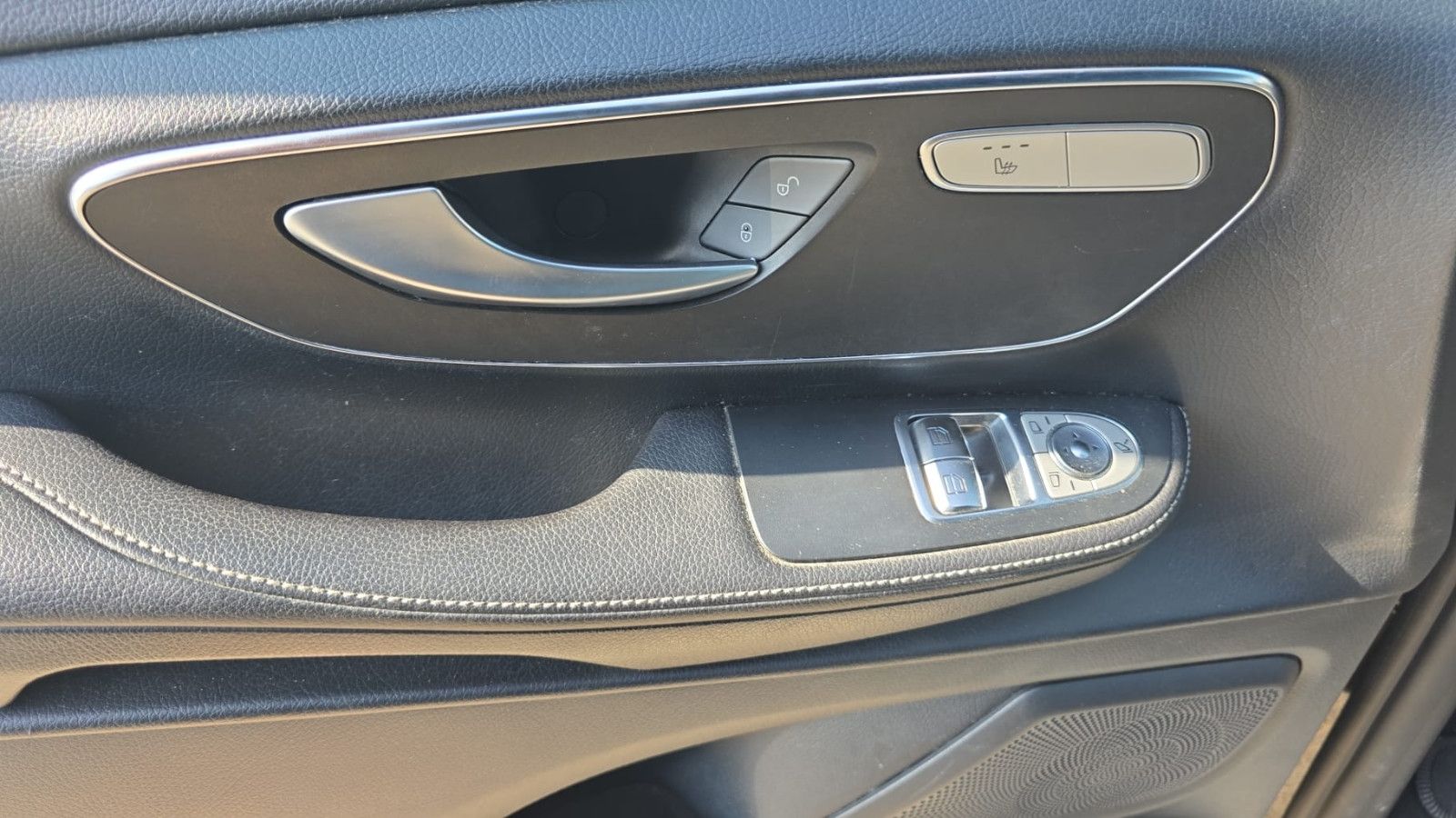 Mercedes-Benz V Klasse 250 CDI Standh 7 S. Leder LED NAV 360° foto 8