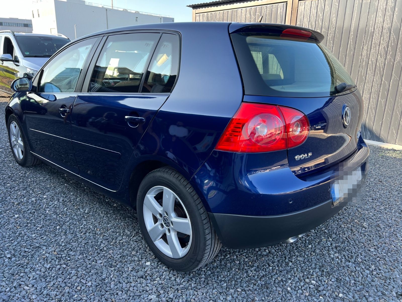 Volkswagen Golf V 4Motion*ARMORED*GEPANZERT*B4*ARMOURED*80 foto 3