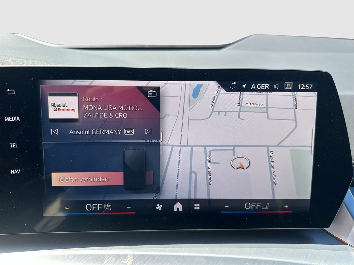 BMW 216 Active Tourer M-Paket PANO NAV SHZ LED AHK foto 18
