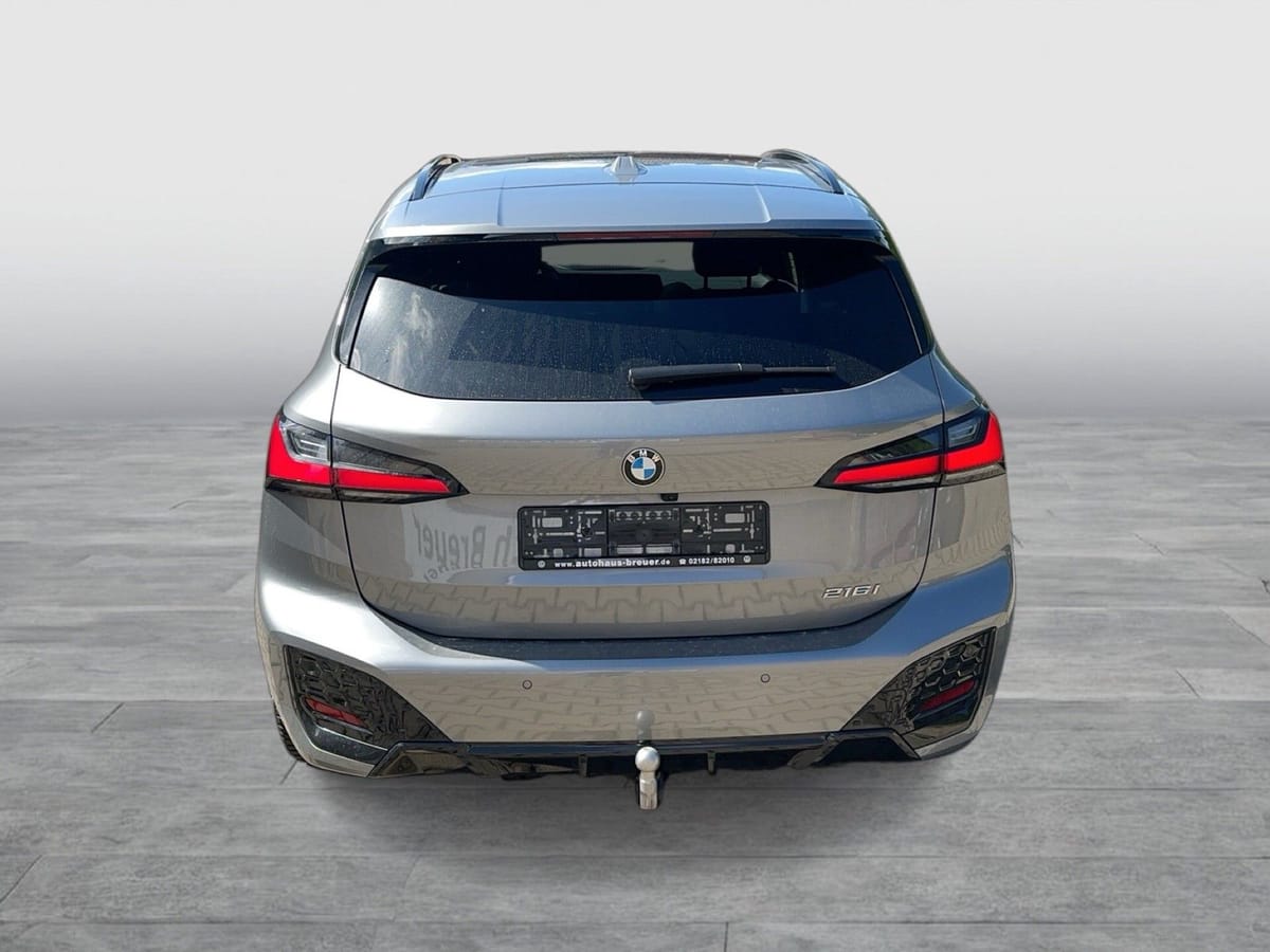 BMW 216 Active Tourer M-Paket PANO NAV SHZ LED AHK foto 4