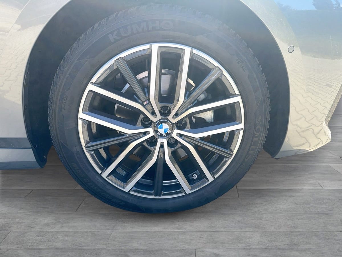 BMW 216 Active Tourer M-Paket PANO NAV SHZ LED AHK foto 7