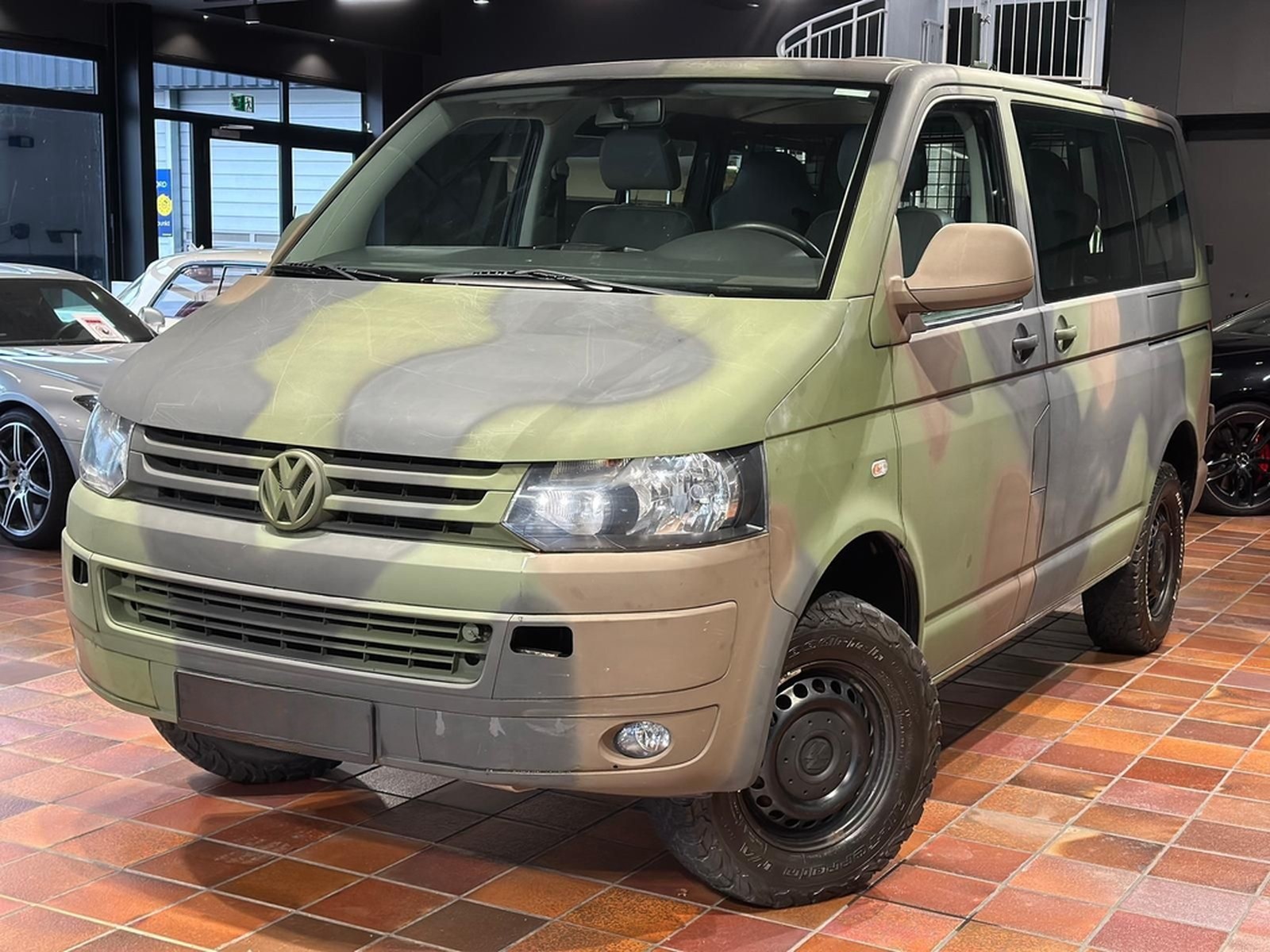 Volkswagen T5 Widder 4Motion kurz Seikel Rockton Bundeswehr foto 2