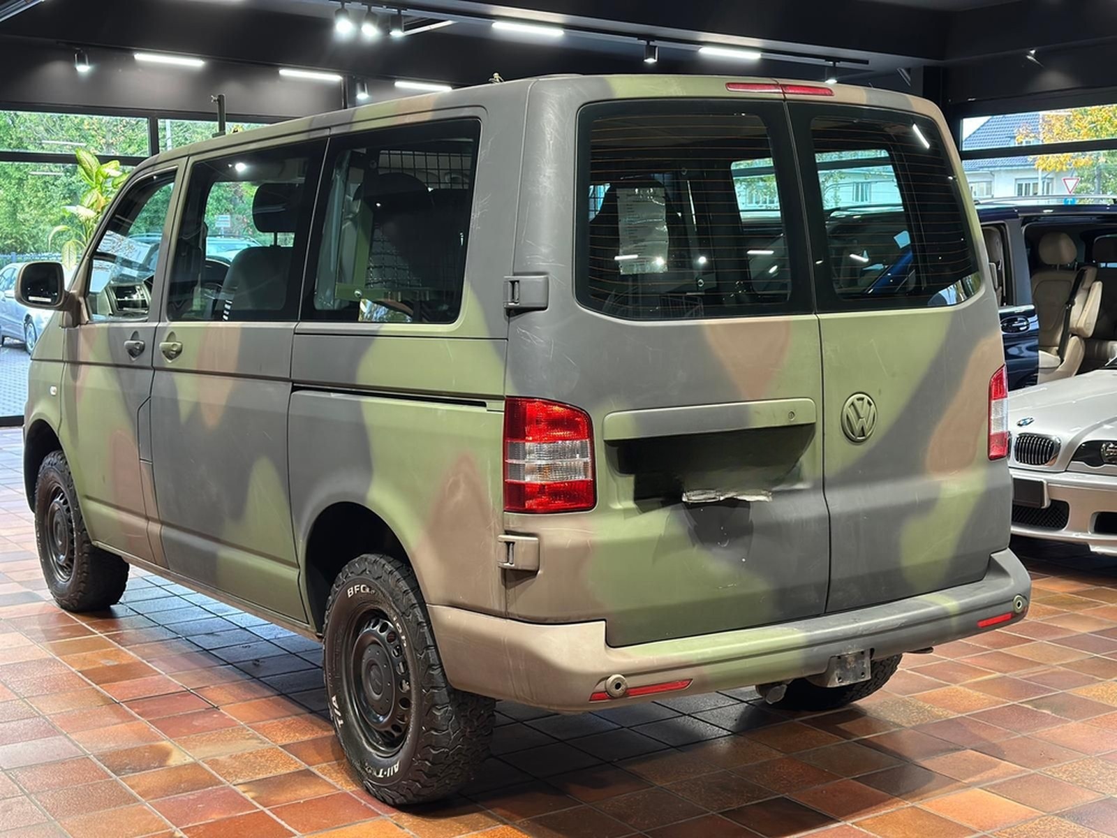 Volkswagen T5 Widder 4Motion kurz Seikel Rockton Bundeswehr foto 13