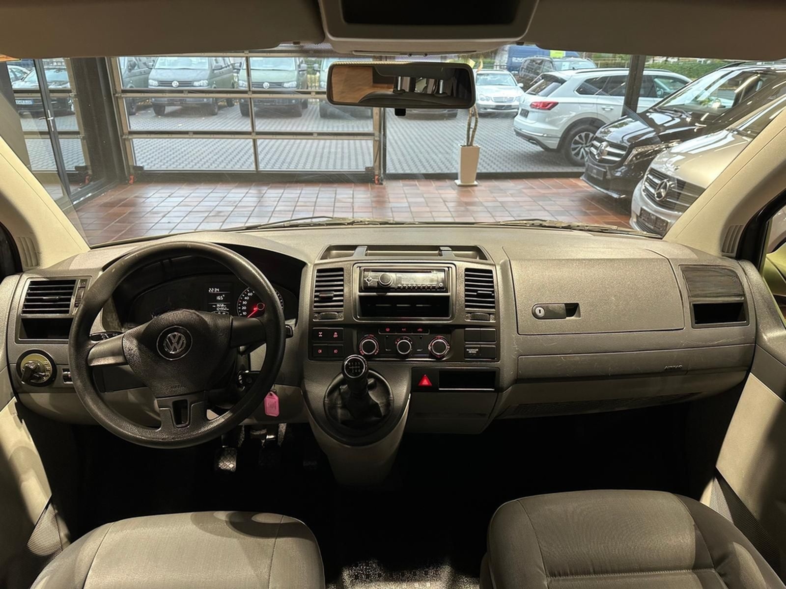 Volkswagen T5 Widder 4Motion kurz Seikel Rockton Bundeswehr foto 18