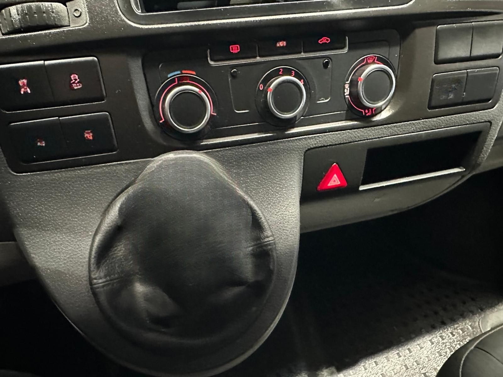 Volkswagen T5 Widder 4Motion kurz Seikel Rockton Bundeswehr foto 27