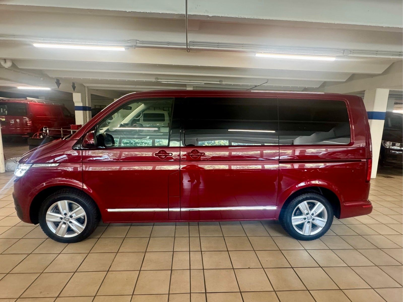 Volkswagen T6 Multivan 2.0 TDI Highline DSG, Leder, Navi foto 6